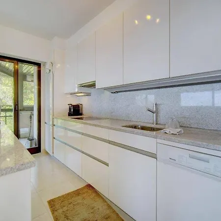 Azur Apartment